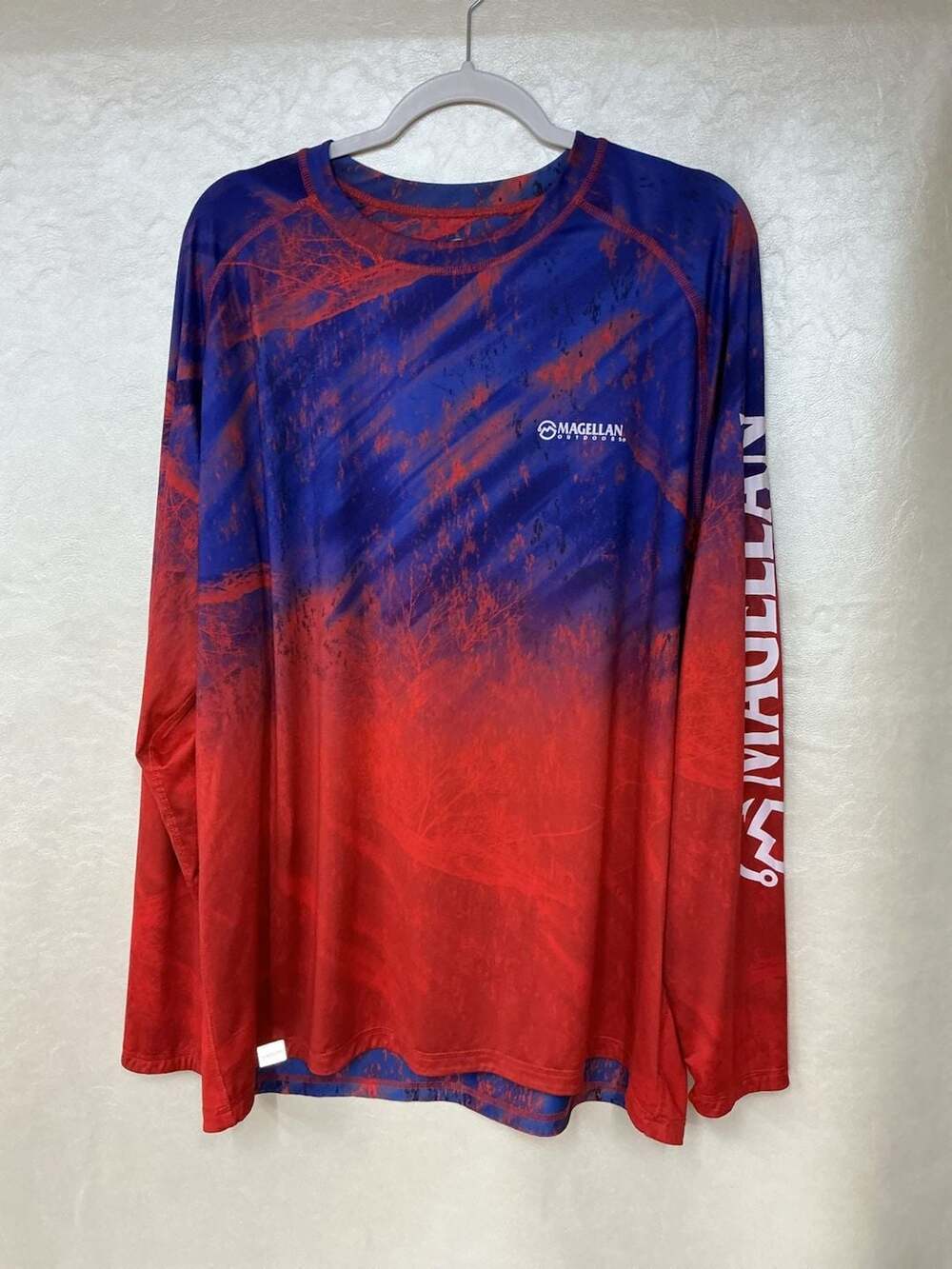 Magellan Outdoors Red and Blue Ombre Fishing Tech Performance Long Sleeve Shirt